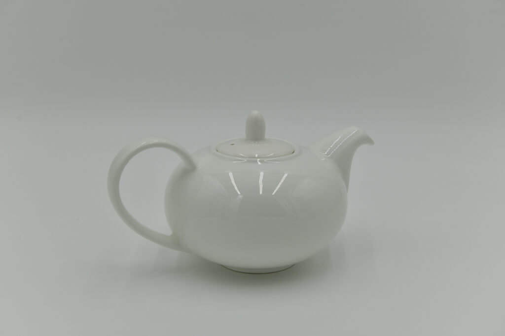 Precision tea pot